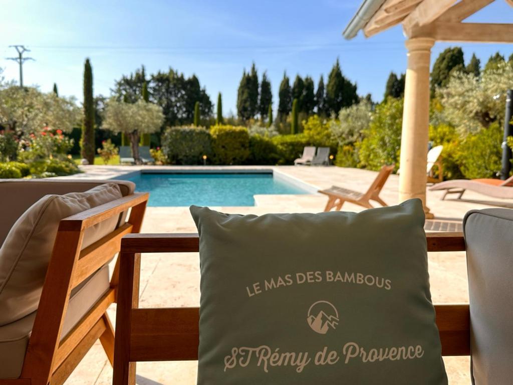 Hotel Mas des Bambous à Saint-Rémy-de-Provence Extérieur photo