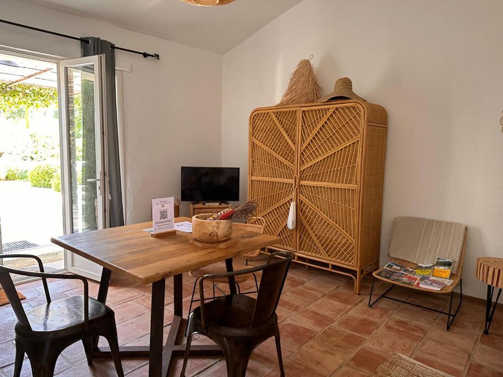Hotel Mas des Bambous à Saint-Rémy-de-Provence Extérieur photo